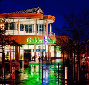 Exterior of Golden Island Shopping Centre at night