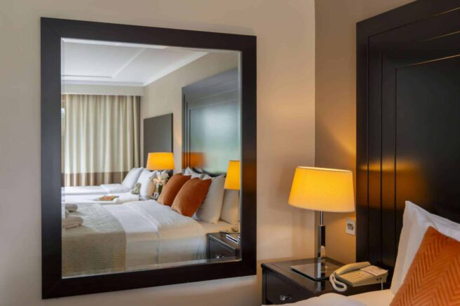 Family Rooms (3)