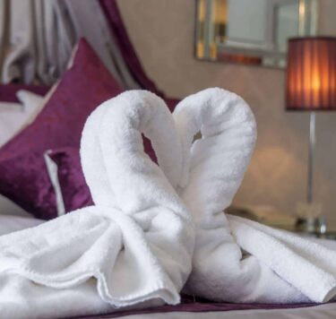 Princess Grace Honeymoon Suite (2)