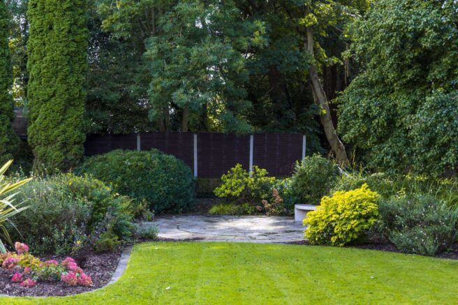 Private Grounds and Gardens (2)