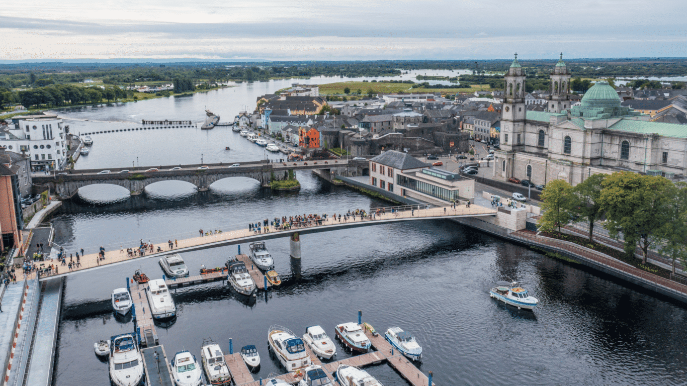 Aerial view, Greenway Bridge, Athlone, Co Westmeath